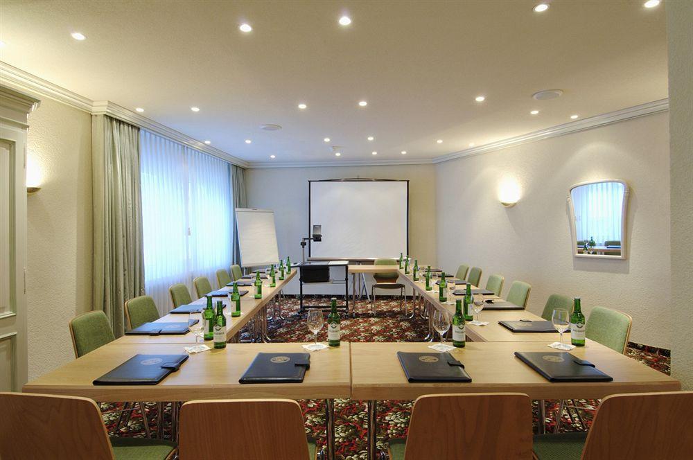 Posthotel Holiday Villa 阿罗萨 商务 照片