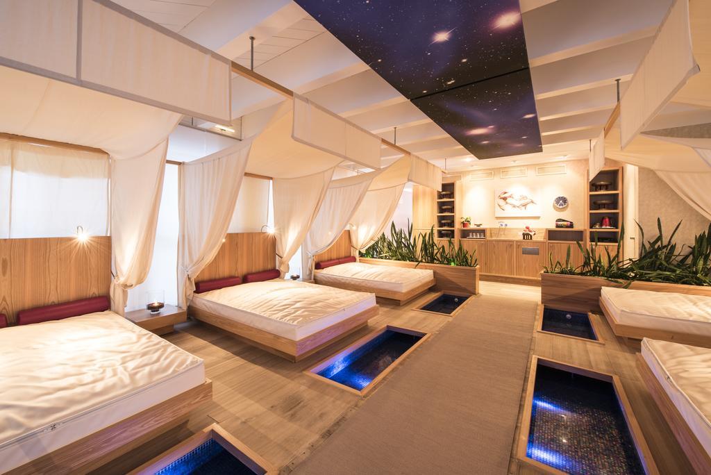 Posthotel Holiday Villa 阿罗萨 外观 照片