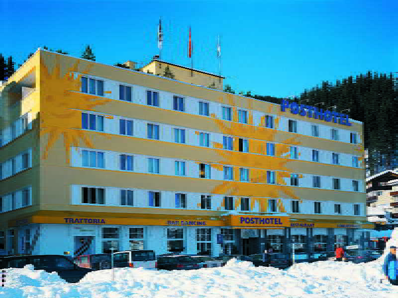 Posthotel Holiday Villa 阿罗萨 外观 照片