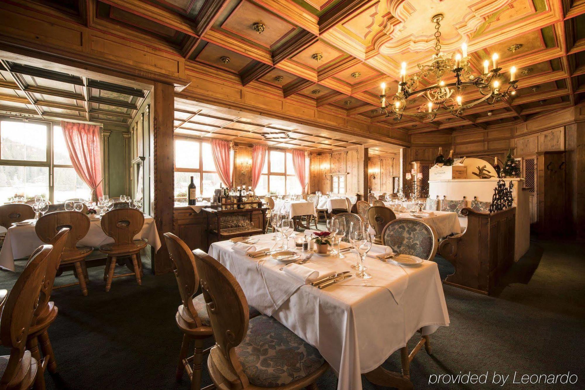 Posthotel Holiday Villa 阿罗萨 外观 照片