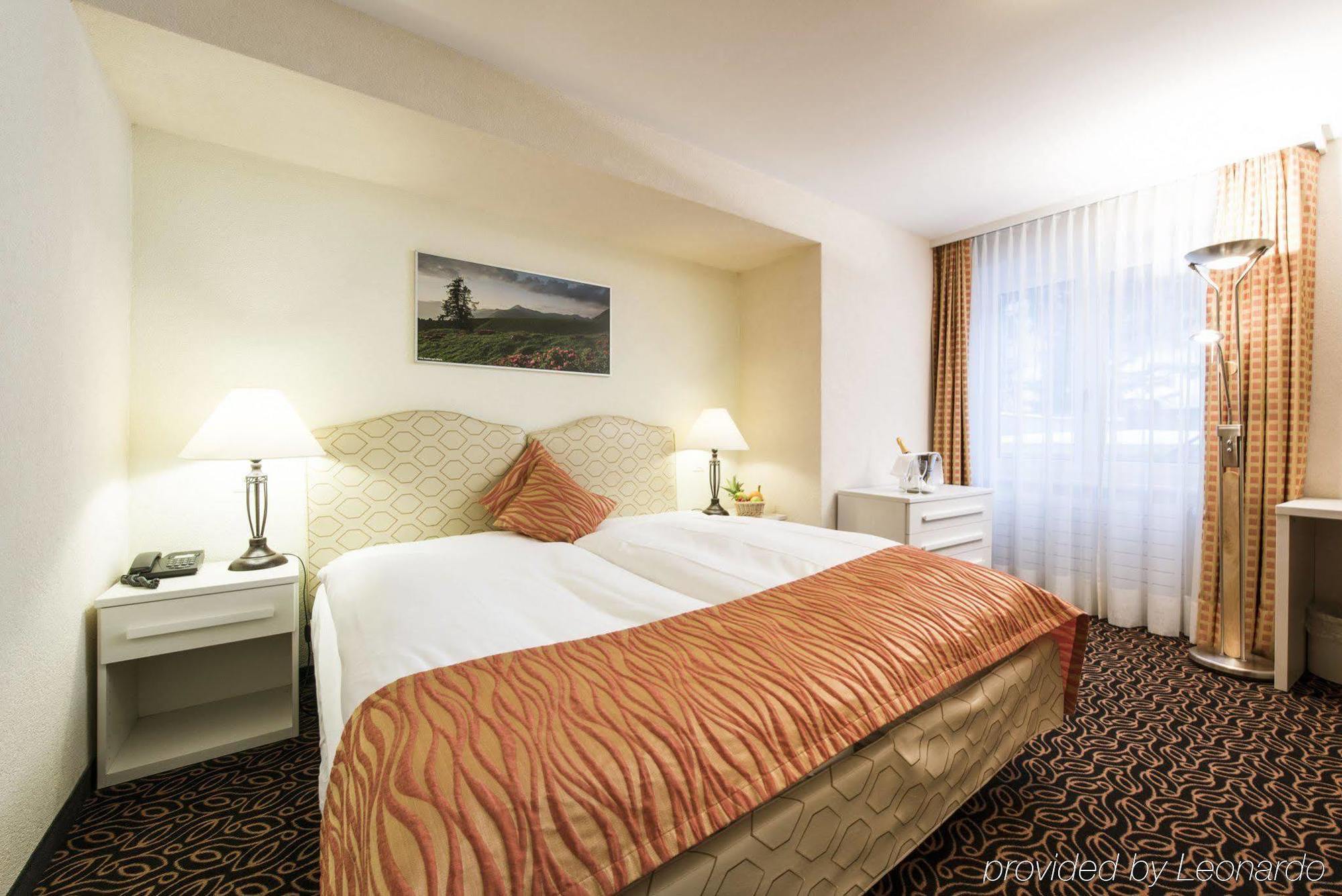 Posthotel Holiday Villa 阿罗萨 外观 照片